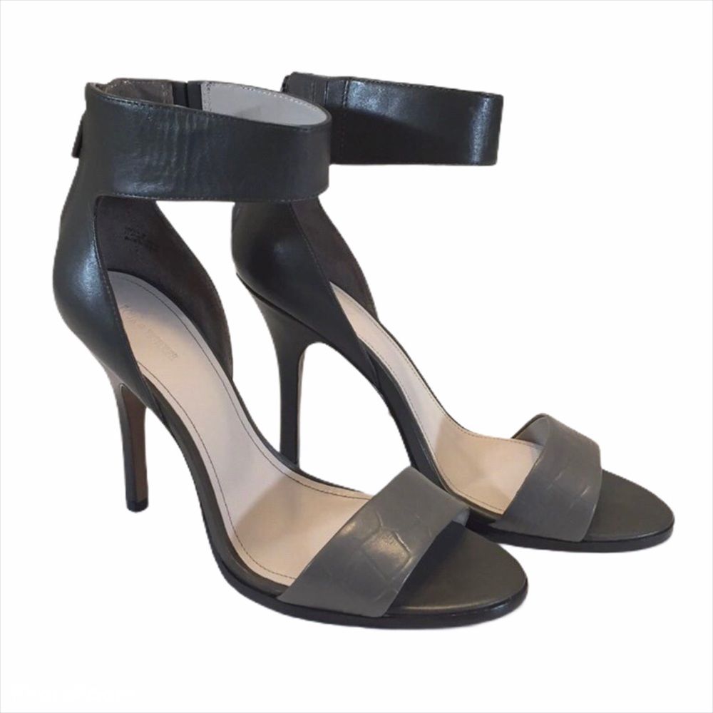 Pour la Victoire Womens Yara Gray Croc High Heel Sandals Ankle Cuff size 8.5